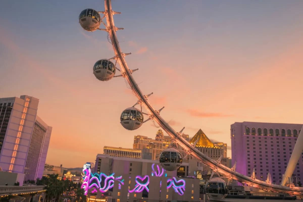 High Roller Happy Half Hour @ The LINQ