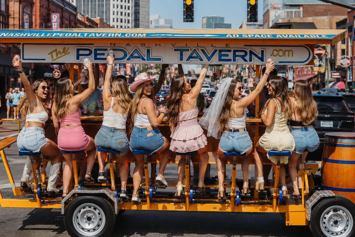 Nashville Pedal Tavern